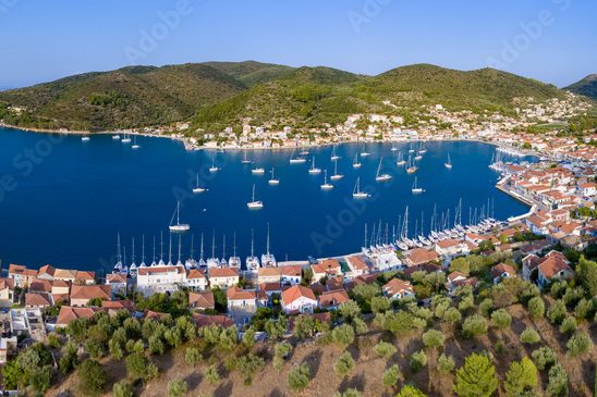 Kykladentörn Erlebe die Kykladeninseln von Bord einer Segelyacht mit professionellem Skipper und max. 5 Gästen